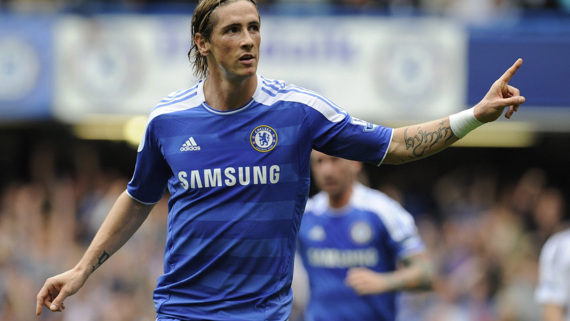 世界青少年综合体育节 篮球、游泳与田径同场联动