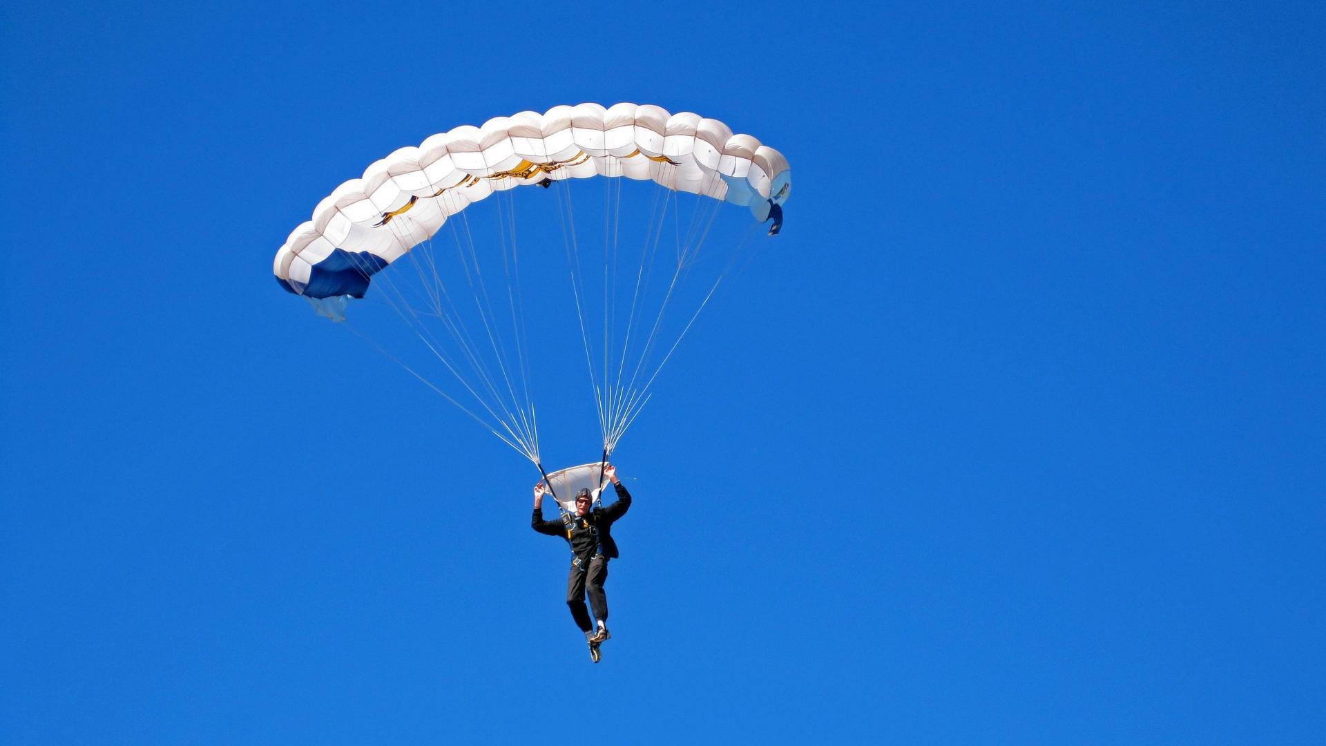 欧冠赛季教练下课潮：小组赛尚未结束两位主帅已经走人